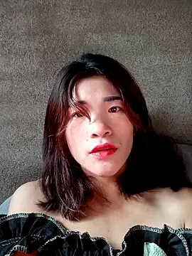 Snapshot of Mina-pusy chatting on 24, 11, 2025 Mina-pusy online show from 24, 11, 2025