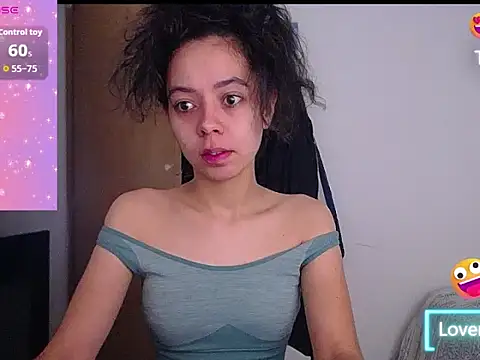 Snapshot of Annie_rosse1017 chatting on 19, 9, 2025 Annie rosse1017 online show from 19, 9, 2025