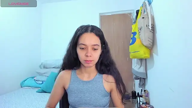 Snapshot of Annie_rosse1017 chatting on 28, 10, 2025 Annie rosse1017 online show from 28, 10, 2025