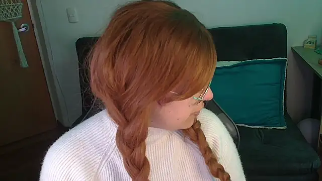 Miacatsito3 online show from 18, 12, 2025