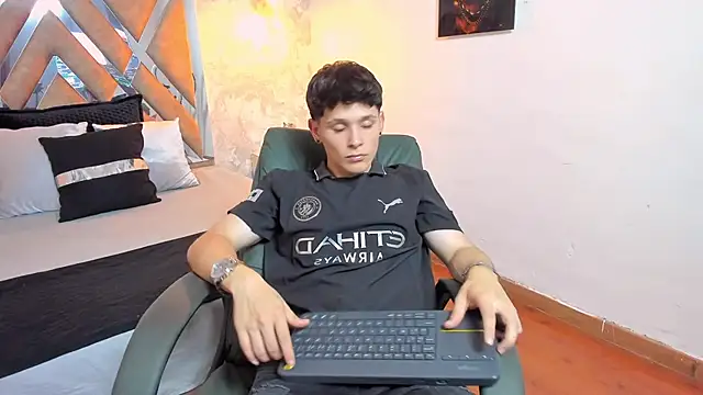 kraven lust online show from 31, 10, 2025