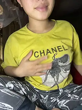 Snapshot of Van_xx chatting on 14, 11, 2025 Van xx online show from 14, 11, 2025