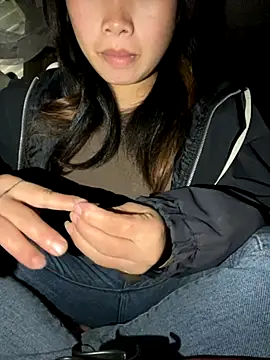 Snapshot of Van_xx chatting on 18, 11, 2025 Van xx online show from 18, 11, 2025