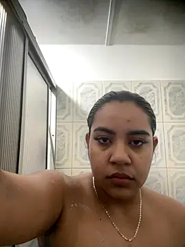 Snapshot of SienaWild chatting on 6, 10, 2025 SienaWild online show from 6, 10, 2025