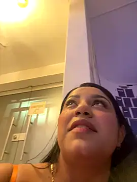 Snapshot of SienaWild chatting on 19, 11, 2025 SienaWild online show from 19, 11, 2025