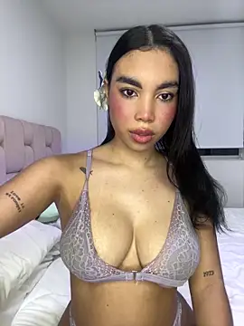 karolaalcendra online show from 7, 3, 2026