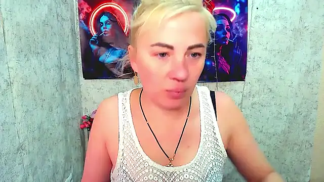 EmmaCat  online show from 22, 3, 2026