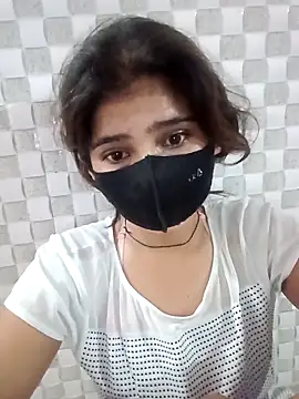 Snapshot of Arti_ chatting on 28, 9, 2025 Arti online show from 28, 9, 2025