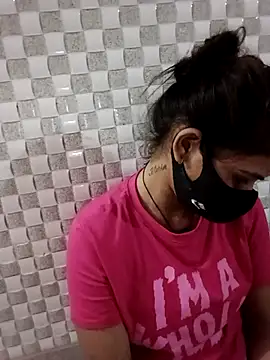 Snapshot of Arti_ chatting on 2, 10, 2025 Arti online show from 2, 10, 2025