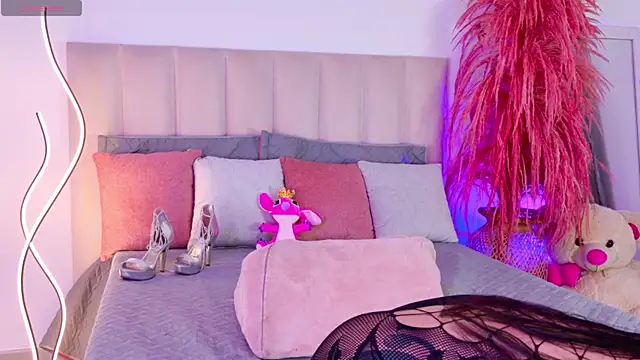 Snapshot of sofiawalker chatting on 22, 9, 2025 sofiawalker online show from 22, 9, 2025