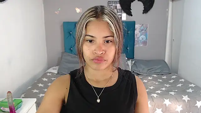 mia sexgirl online show from 14, 4, 2026