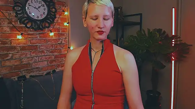 Kim Waite online show from 4, 10, 2025