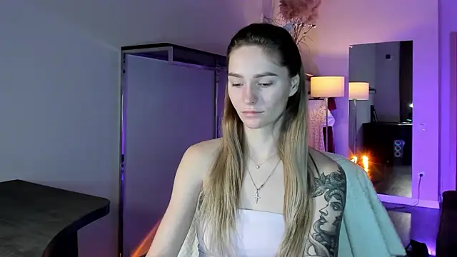 Melloudy online show from 4, 12, 2025