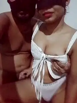 Snapshot of Ceylon_couple chatting on 20, 9, 2025 Ceylon couple online show from 20, 9, 2025