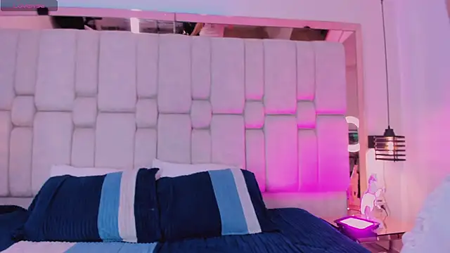 Snapshot of _GigiDoll_ chatting on 20, 9, 2025 GigiDoll online show from 20, 9, 2025