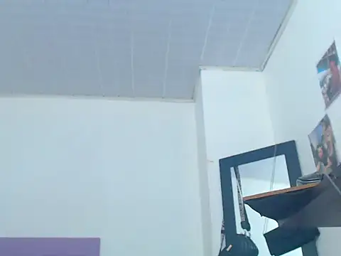 whitneytt online show from 7, 11, 2025