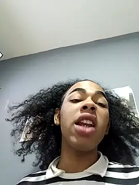 whitneytt online show from 12, 11, 2025