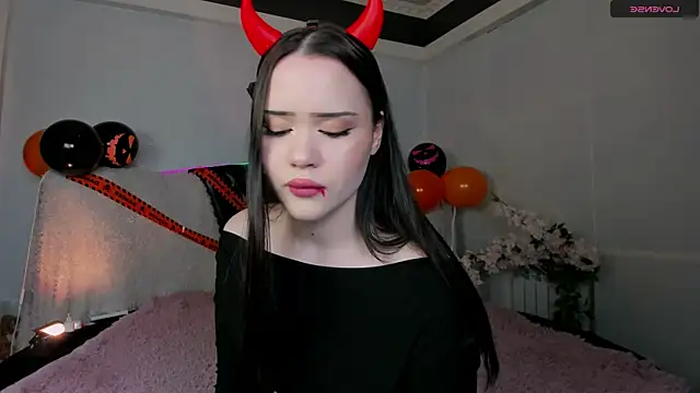 Snapshot of _spicygirl chatting on 31, 10, 2025 spicygirl online show from 31, 10, 2025