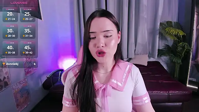 Snapshot of _spicygirl chatting on 11, 11, 2025 spicygirl online show from 11, 11, 2025