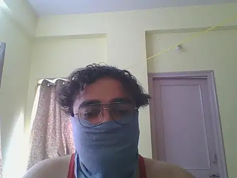 Snapshot of Kunal6782 chatting on 17, 9, 2025 Kunal6782 online show from 17, 9, 2025