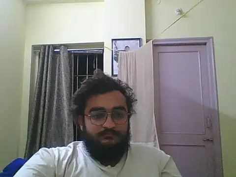 Snapshot of Kunal6782 chatting on 15, 11, 2025 Kunal6782 online show from 15, 11, 2025