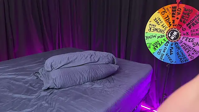 Snapshot of WillMonsterCock chatting on 18, 10, 2025 WillMonsterCock online show from 18, 10, 2025