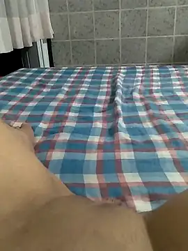 Snapshot of Cachorrinha2025 chatting on 16, 10, 2025 Cachorrinha2025 online show from 16, 10, 2025