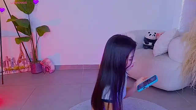 violetssweet online show from 4, 10, 2025