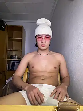 Snapshot of tive_n chatting on 24, 2, 2026 tive n online show from 24, 2, 2026