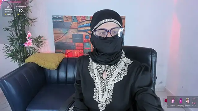 Snapshot of zahra_isawii chatting on 29, 9, 2025 zahra isawii online show from 29, 9, 2025