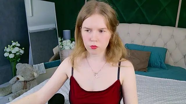 Snapshot of Alida_Brice chatting on 19, 5, 2026 Alida Brice online show from 19, 5, 2026