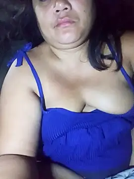 Snapshot of slutty_pinay12 chatting on 16, 10, 2025 slutty pinay12 online show from 16, 10, 2025