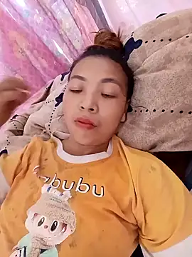 Snapshot of -Miu-98 chatting on 18, 9, 2025 -Miu-98 online show from 18, 9, 2025