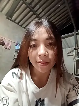 Snapshot of -Miu-98 chatting on 27, 11, 2025 -Miu-98 online show from 27, 11, 2025