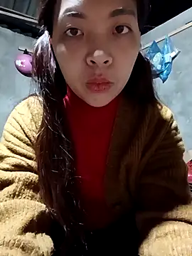 Snapshot of -Miu-98 chatting on 18, 12, 2025 -Miu-98 online show from 18, 12, 2025