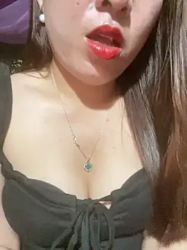 Luna-ass online show from 18, 3, 2026