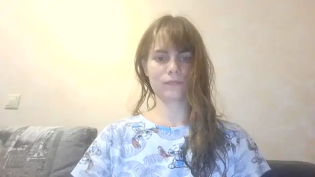 Snapshot of Loriven chatting on 22, 9, 2025 Loriven online show from 22, 9, 2025