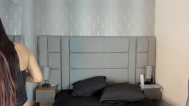 Kendall Evanss online show from 4, 12, 2025