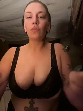 Snapshot of eggsma666 chatting on 13, 9, 2025 eggsma666 online show from 13, 9, 2025