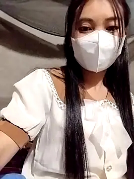 Damhan12 online show from 8, 10, 2025