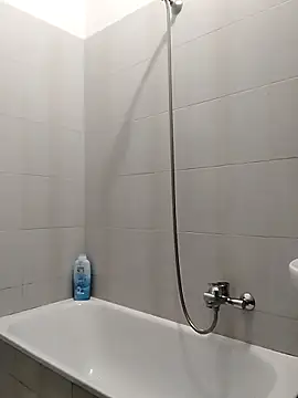 Snapshot of Kwasi-a chatting on 15, 10, 2025 Kwasi-a online show from 15, 10, 2025