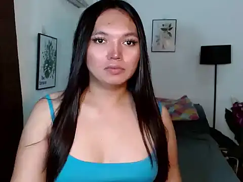 Snapshot of Nikki_Karishma chatting on 19, 12, 2025 Nikki Karishma online show from 19, 12, 2025