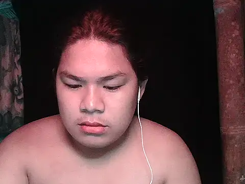Snapshot of Huntrix2025 chatting on 12, 5, 2026 Huntrix2025 online show from 12, 5, 2026