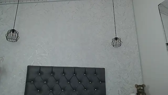 Sabriinaa Foxx online show from 25, 3, 2026