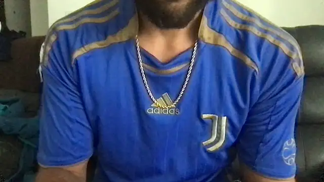 Snapshot of flambeur93 chatting on 18, 9, 2025 flambeur93 online show from 18, 9, 2025