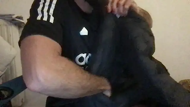 Snapshot of flambeur93 chatting on 18, 11, 2025 flambeur93 online show from 18, 11, 2025