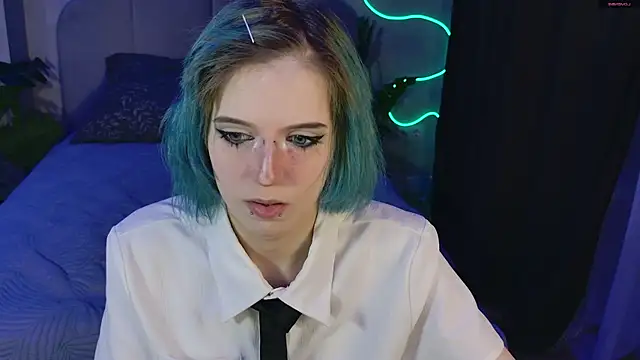 Snapshot of MorgyAsuna_ chatting on 7, 10, 2025 MorgyAsuna online show from 7, 10, 2025