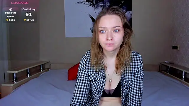 Snapshot of Linda_Bryant-Eva chatting on 29, 9, 2025 Linda Bryant-Eva online show from 29, 9, 2025