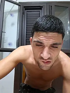 Snapshot of barsal03 chatting on 25, 9, 2025 barsal03 online show from 25, 9, 2025