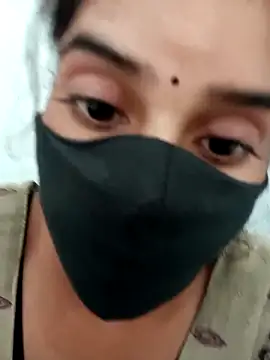 Snapshot of Aaisha-16 chatting on 22, 11, 2025 Aaisha-16 online show from 22, 11, 2025